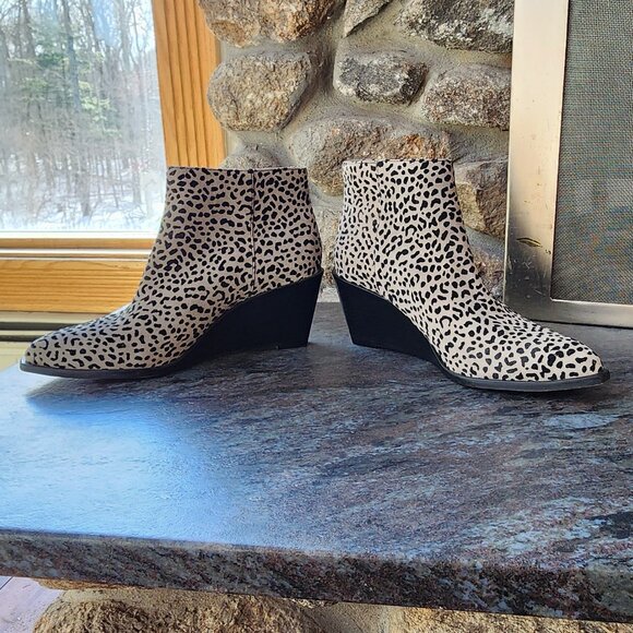 1. State Leopard Print Kipp Wedge Booties Size 9M - Picture 9 of 15